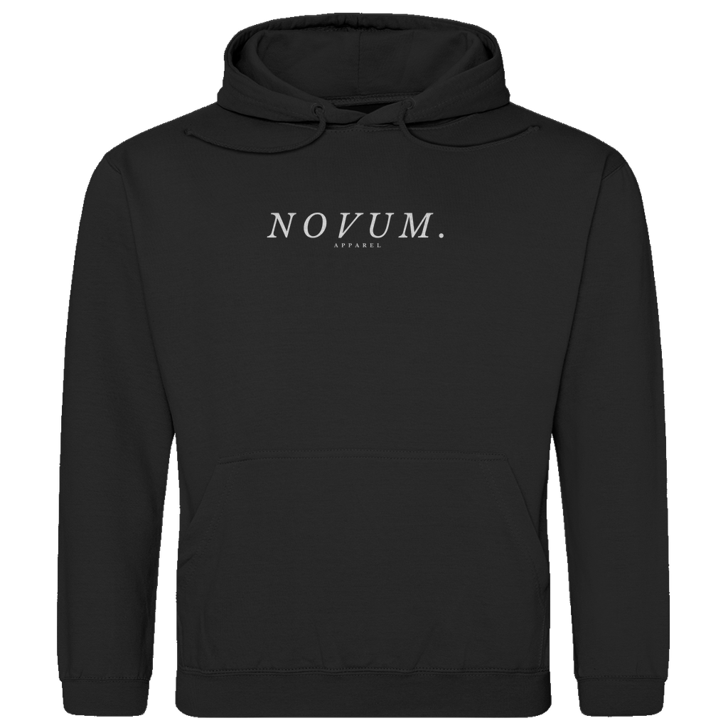 Schwarzer Unisex Hoodie: Optimale Passform, stilvolles Design, schlichtes Design vorne mit Novum Apparel Logo auf der Brust, hochwertiger Backprint mit 'Per Aspera Ad Astra' und einer Sonne-Mond-Phase dazwischen, hergestellt aus 100% ringgesponnener Baumwolle mit einem Stoffgewicht von 280 g/m², praktische Kängurutasche. Perfekt für trendbewusste Käufer. Jetzt online kaufen!