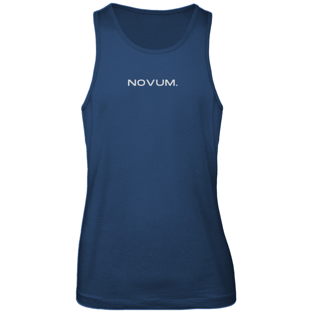 Blaues Novum Tank Top aus 100% ringgesponnener, gekämmter und zertifizierter Bio-Baumwolle. Atmungsaktiv mit optimaler Passform und schlichtem Design auf der Vorderseite. Rundhalsausschnitt für zusätzlichen Komfort.