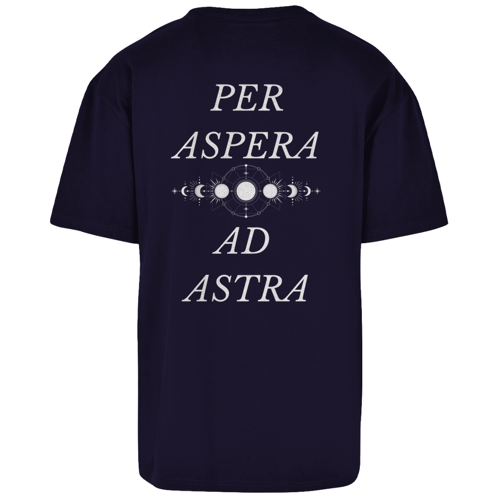 Navy Unisex Oversize Shirt: Oversize Fit, atmungsaktiv, schlichtes Design vorne mit Novum Apparel Logo auf der Brust, hochwertiger Backprint mit 'Per Aspera Ad Astra' und einer Sonne-Mond-Phase dazwischen, angenehmer Tragekomfort. Perfekt für trendbewusste Käufer. Jetzt online kaufen!