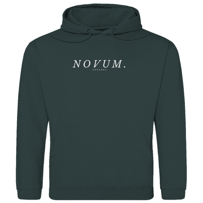 Dunkelgrauer Unisex Hoodie: Optimale Passform, stilvolles Design, schlichtes Design vorne mit Novum Apparel Logo auf der Brust, hochwertiger Dumbbell Backprint, hergestellt aus 100% ringgesponnener Baumwolle mit einem Stoffgewicht von 280 g/m², praktische Kängurutasche. Perfekt für trendbewusste Käufer. Jetzt online kaufen!